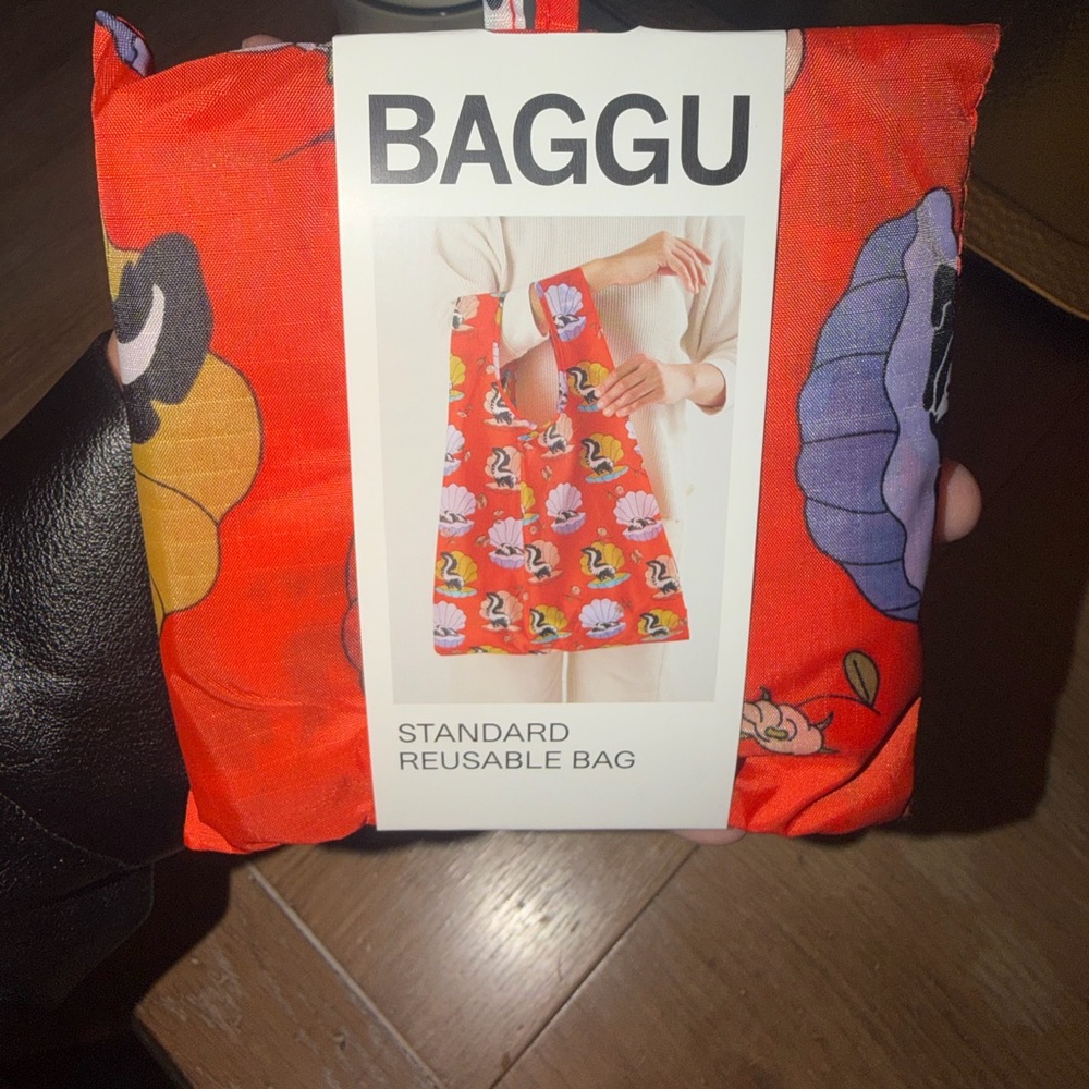 BAGGU Half Shell Skunk - Picture 3 of 4